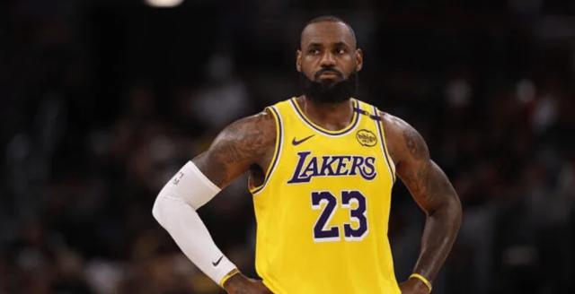 开云体育-詹姆斯因伤缺席3-4周 职业生涯首度缺席揭幕战