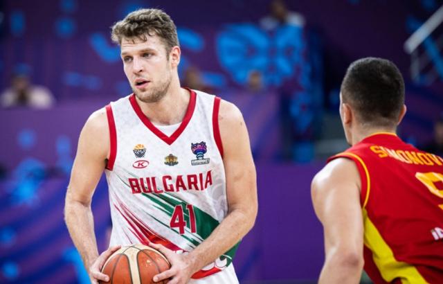 开云体育-布朗支持爱徒征战欧锦赛 国王海外还有秘密武器？