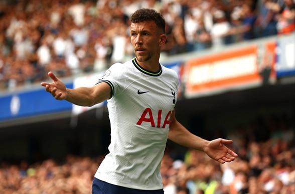 1662191180831054465.jpg 5.jpg